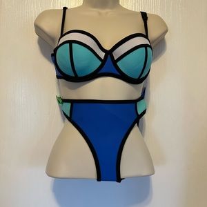 Triangl 2 piece med/Xl